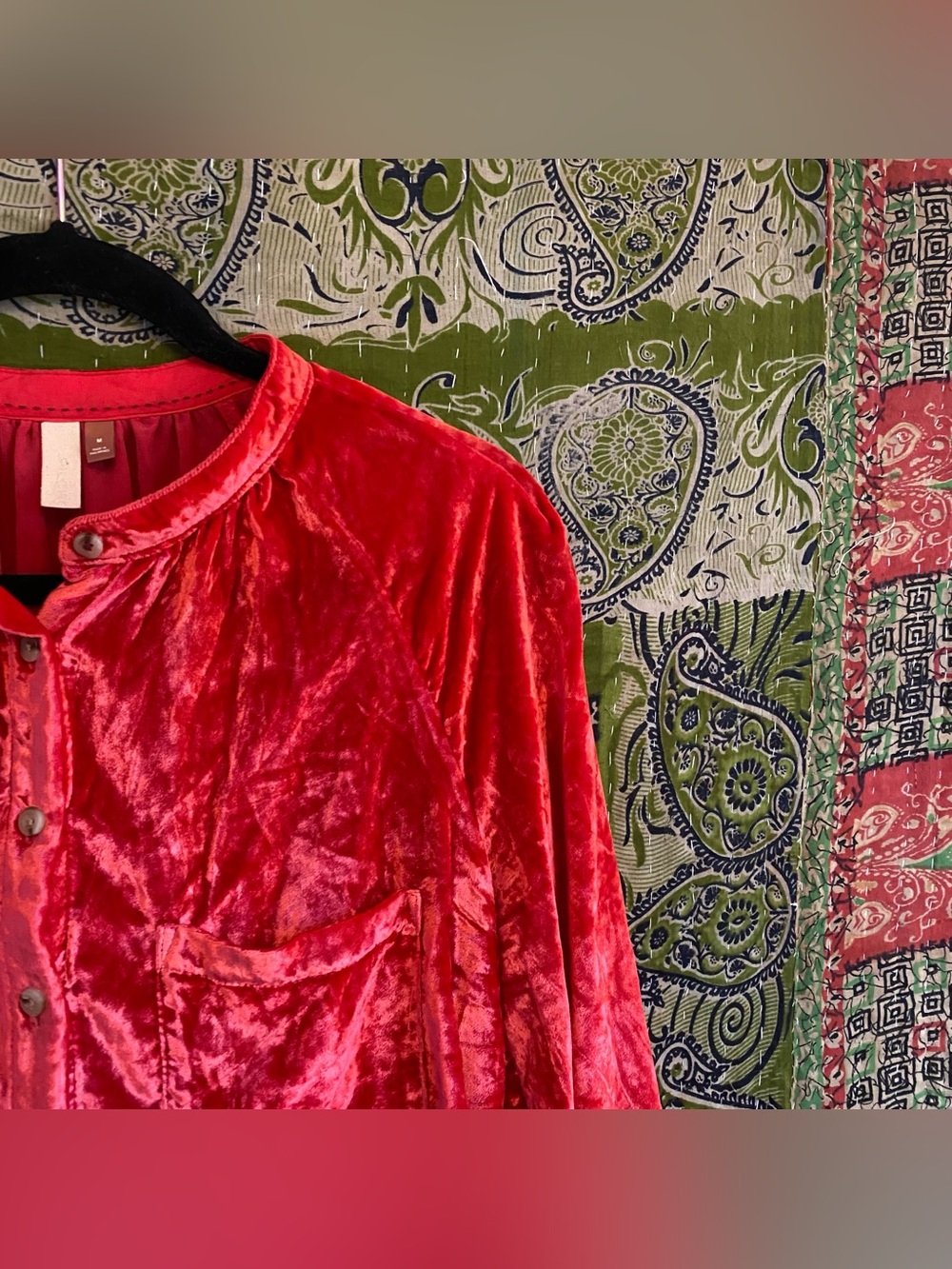 Pilcro Ruby Red Puff Sleeve Velvet Button Down Blouse Medium Cottagecore Femme - Picture 4 of 14